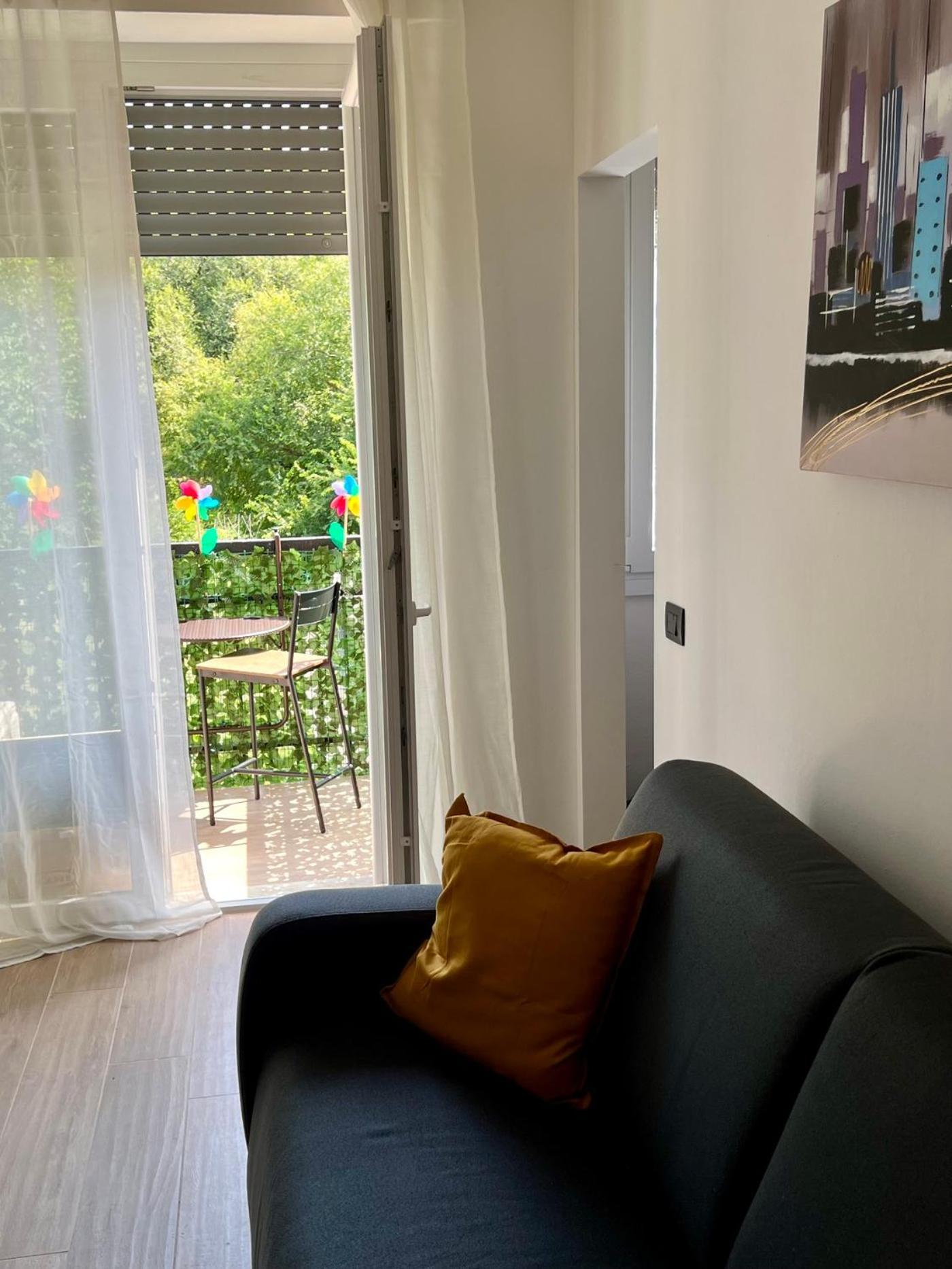 Moderno Ed Elegante Loft Con Balcone Leilighet Milano Eksteriør bilde