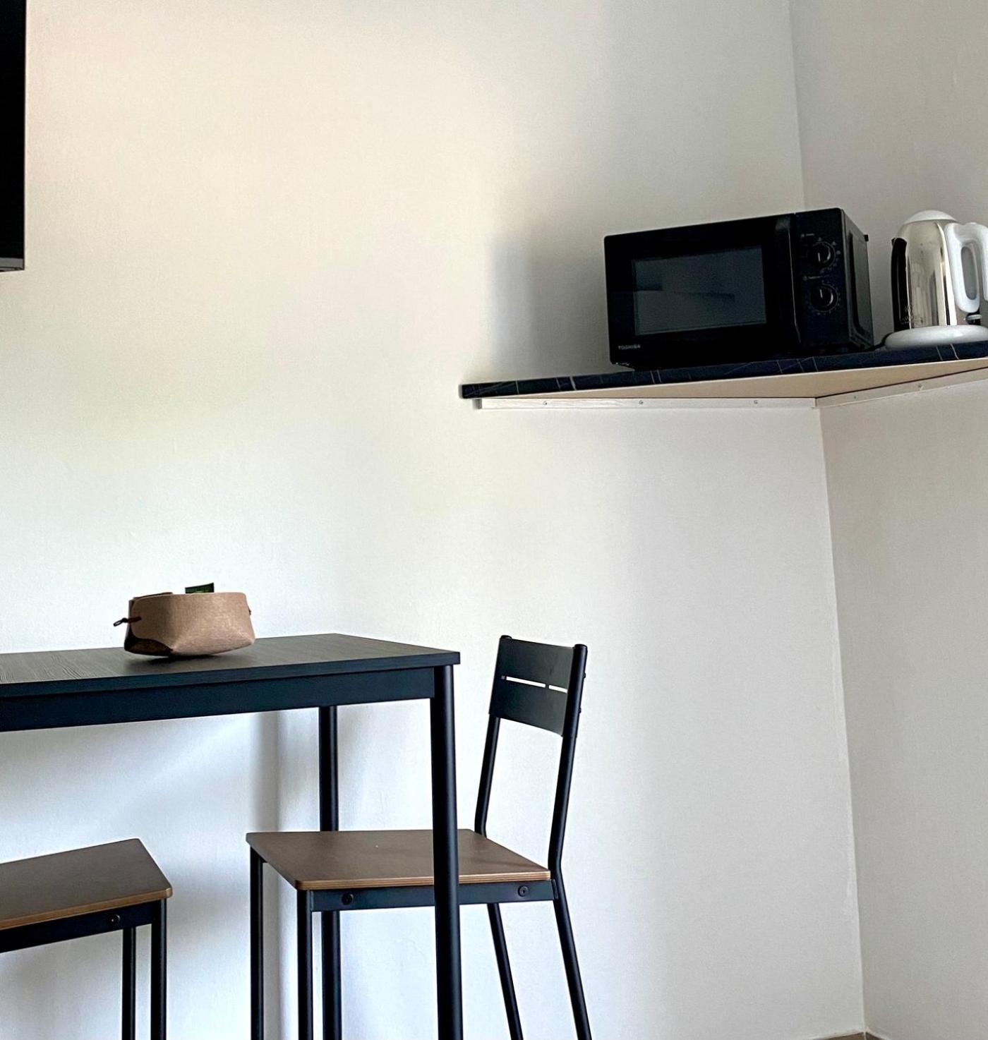 Moderno Ed Elegante Loft Con Balcone Leilighet Milano Eksteriør bilde